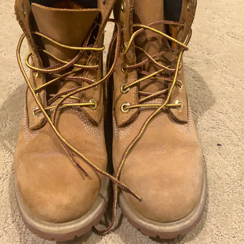 Timberline traditional boots in good used condition.